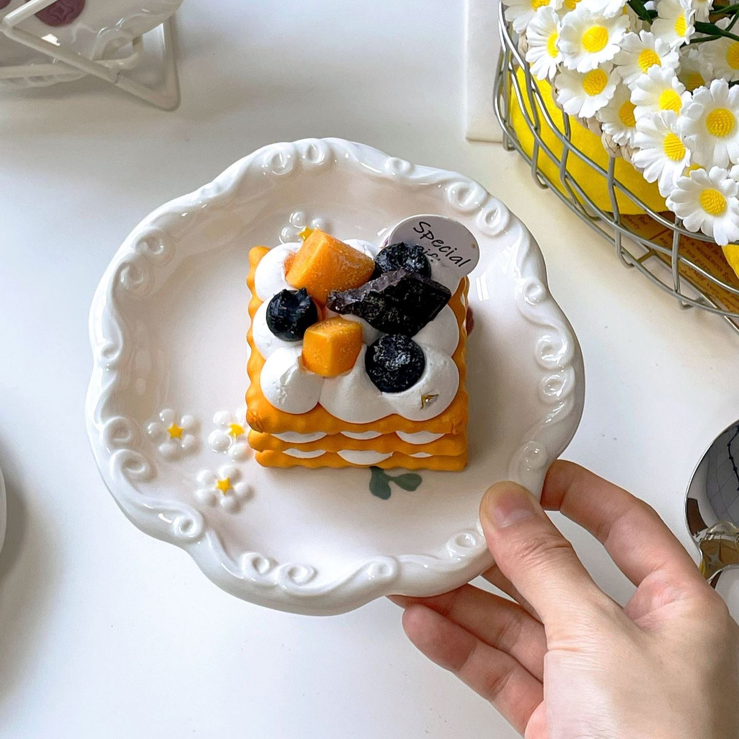 Vintage Bloom Cake Plate