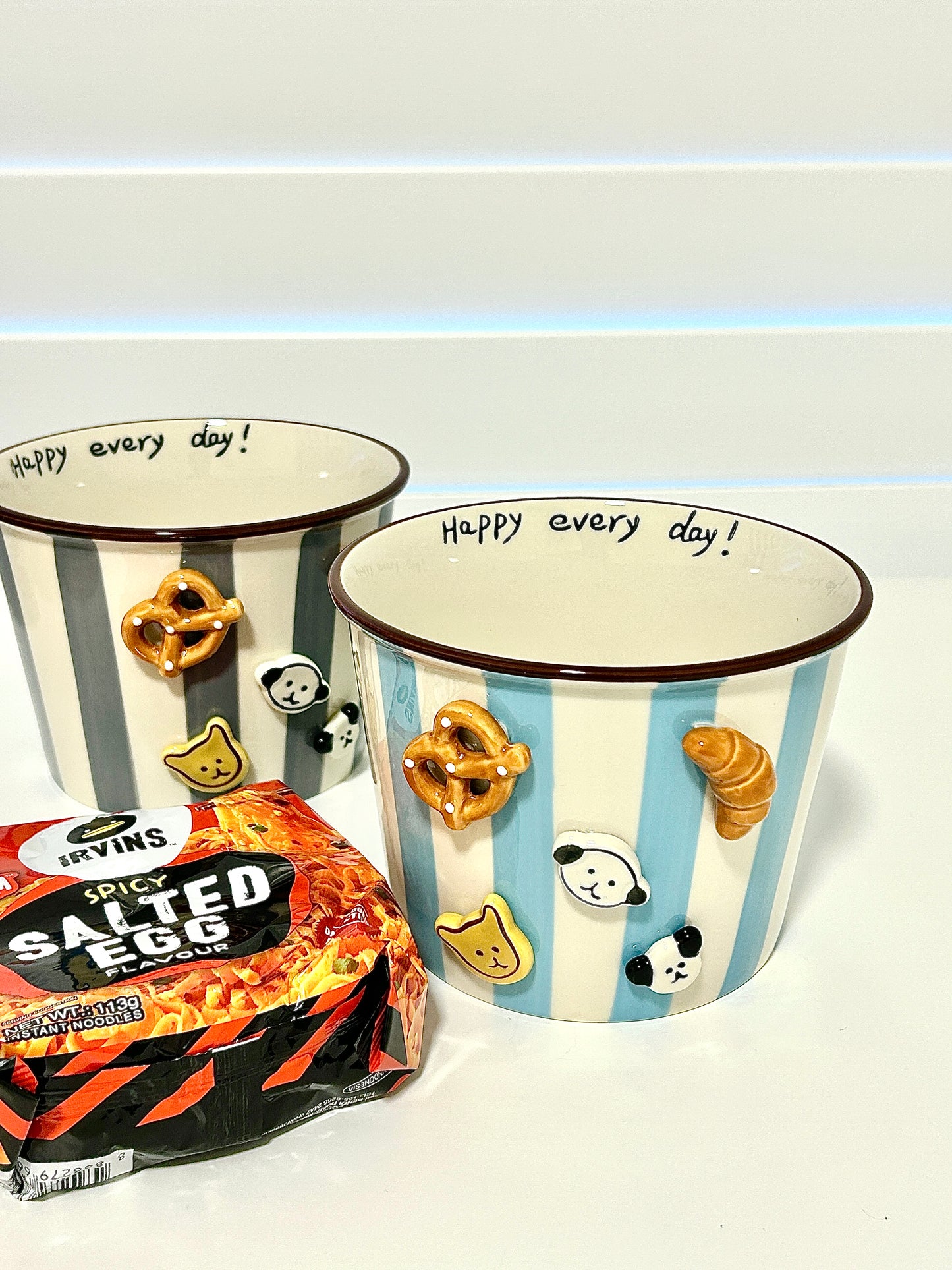 Happy Puppy Ceramic Snack Bowl Tall 1130ML - Grey